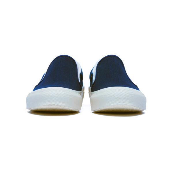 SLIP ON - Image 8